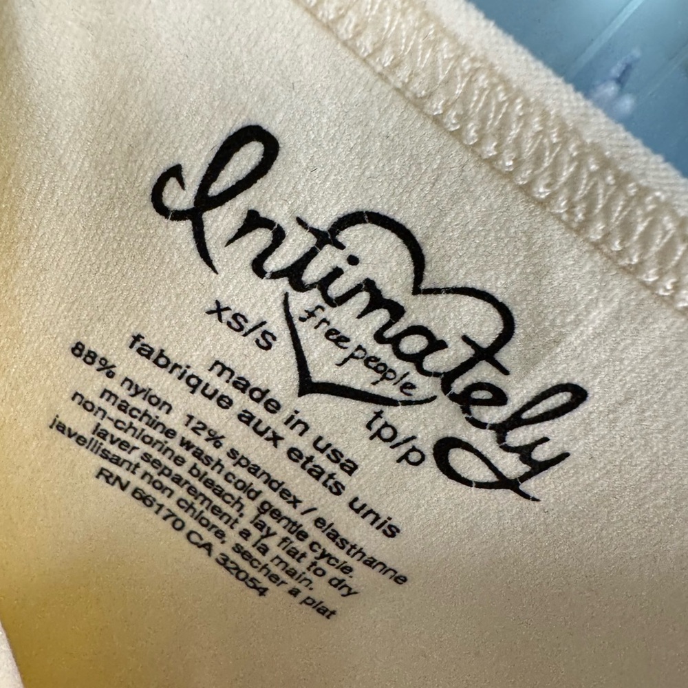 NWOT Free People Intimately Seamless Slip - Cream - XS/S - Picture 13 of 13